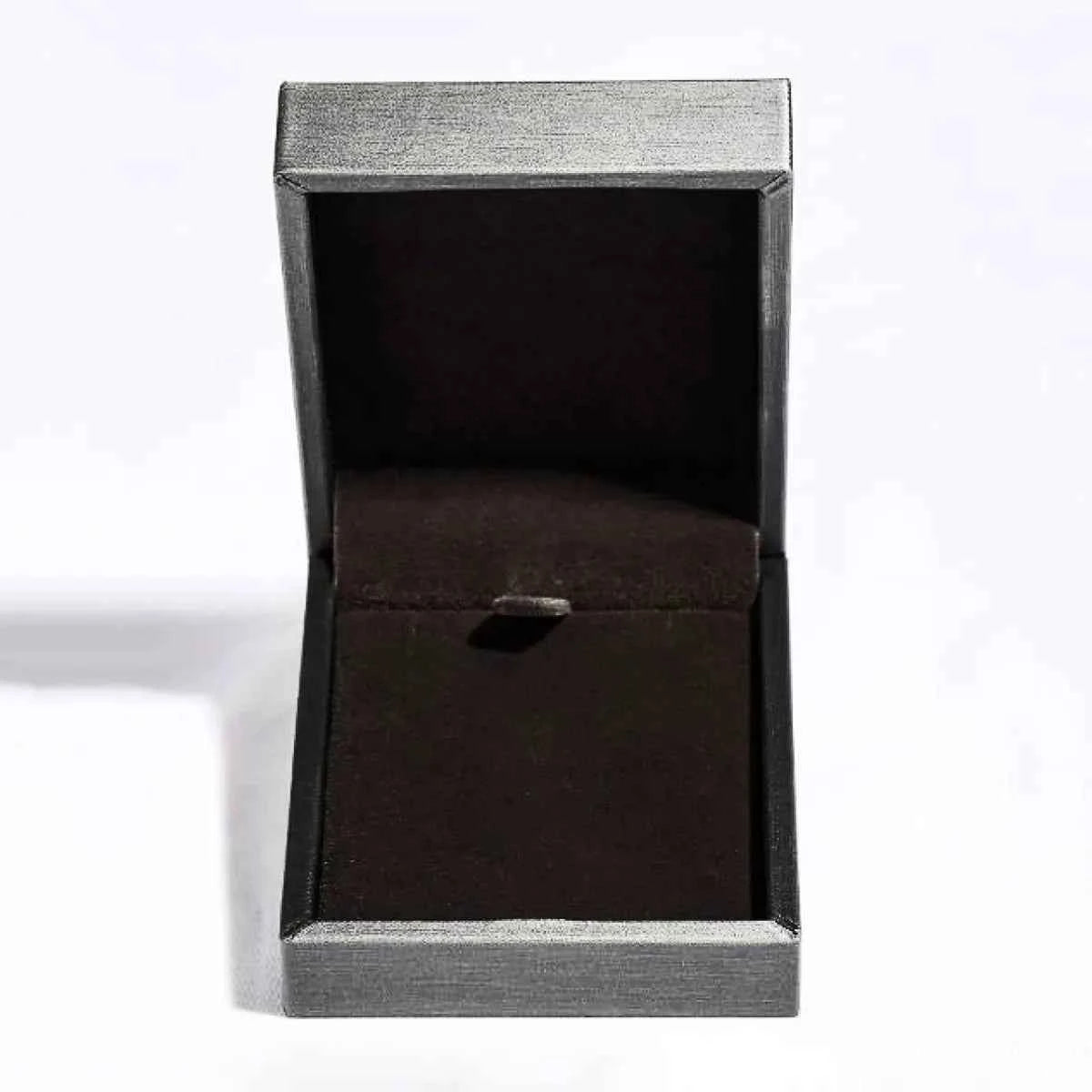 925 Sterling Silver Letter S Pendant Necklace