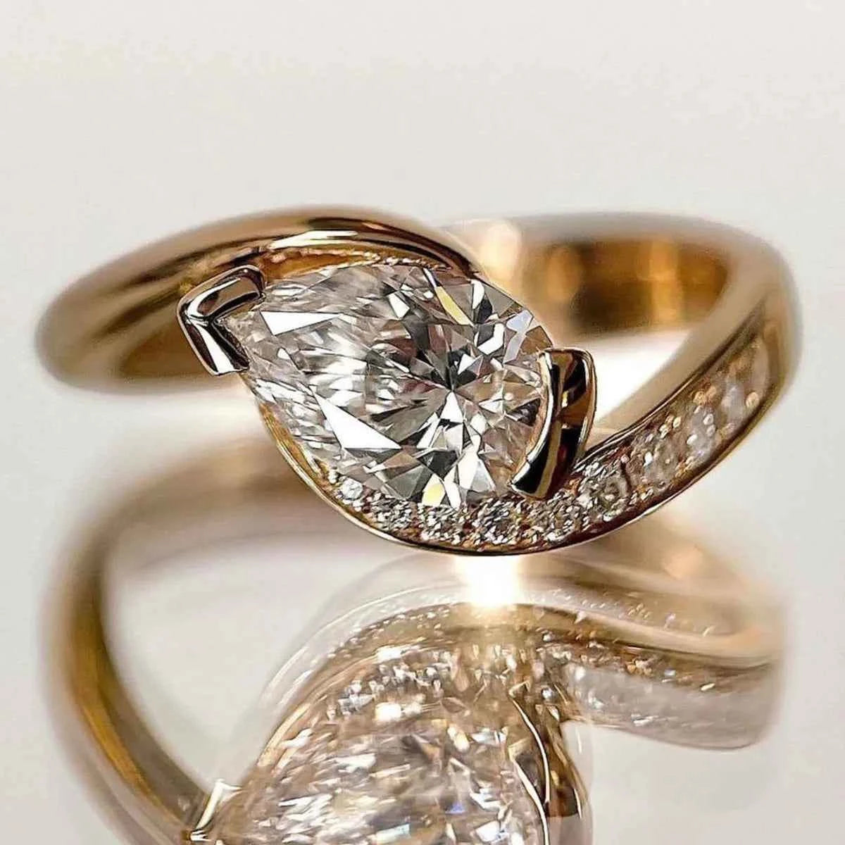 1.5 Carat Moissanite 925 Sterling Silver Ring