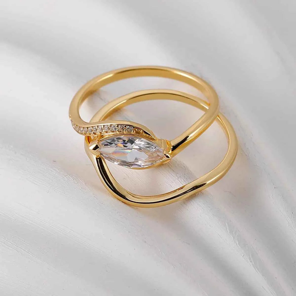 1 Carat Moissanite 925 Sterling Silver 2pcs Ring Set