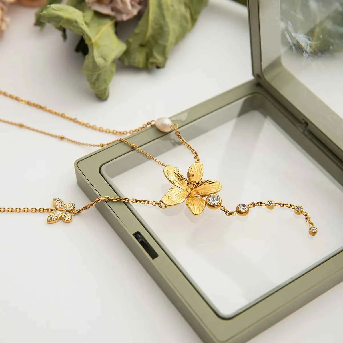 3-Piece 18K Gold-Plated Stainless Steel Flower Necklace