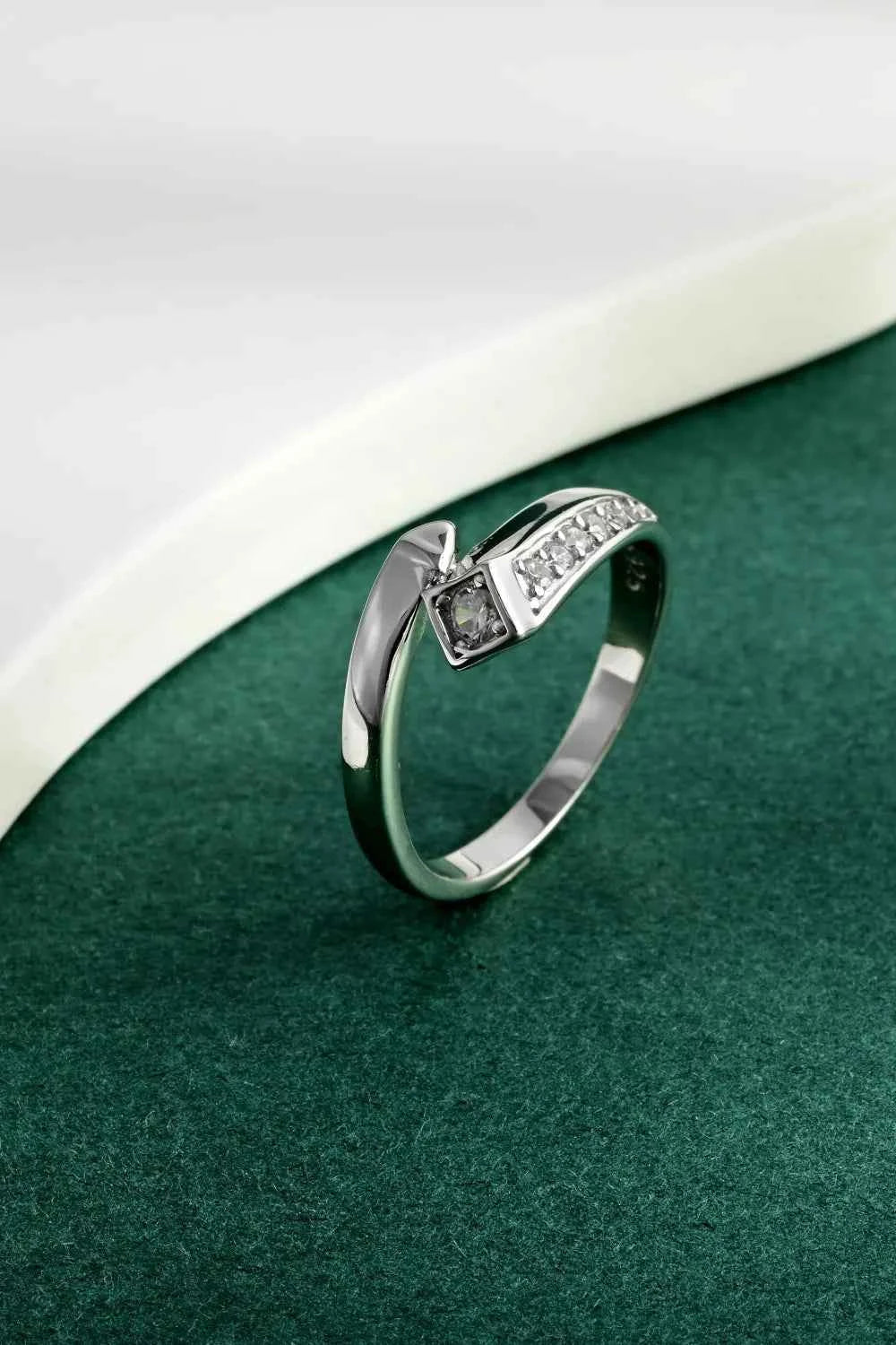 925 Sterling Silver Inlaid Zircon Ring