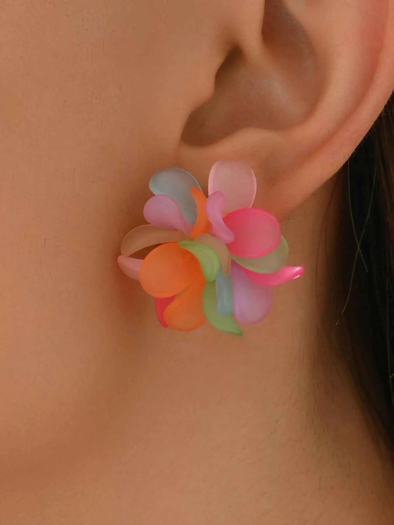 Acrylic Colorful Flower Stud Earrings