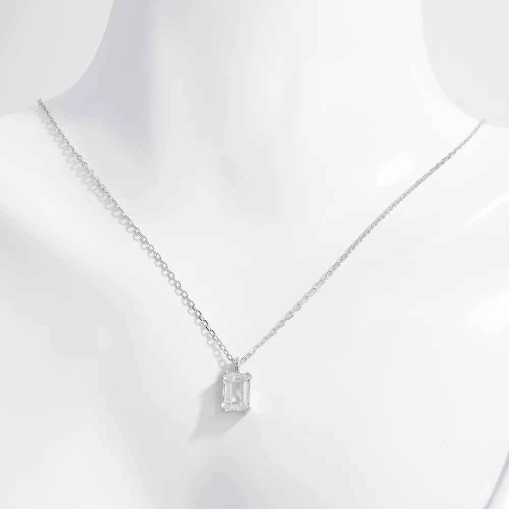 925 Sterling Silver Zircon Pendant Necklace