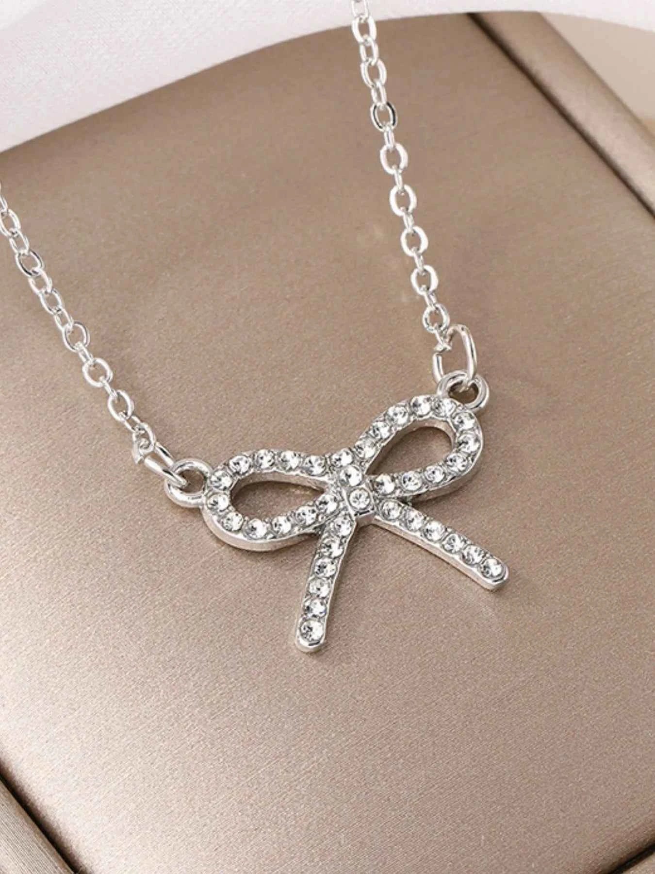 Zircon Bow Pendant Necklace