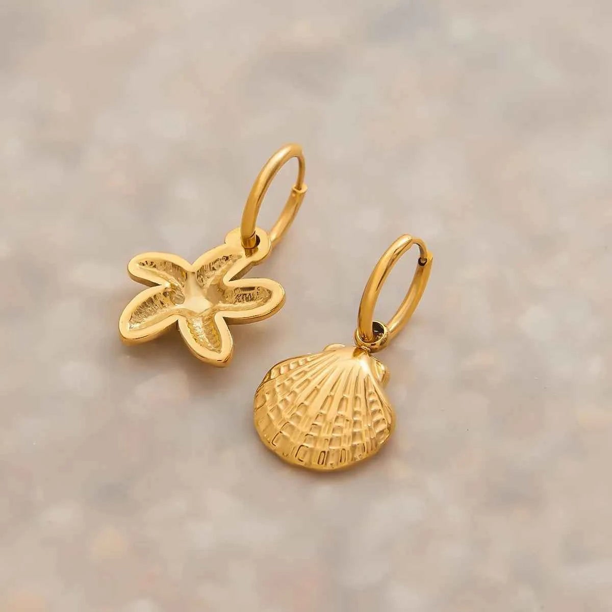 Vintage Gold Seashell & Starfish Drop Earrings