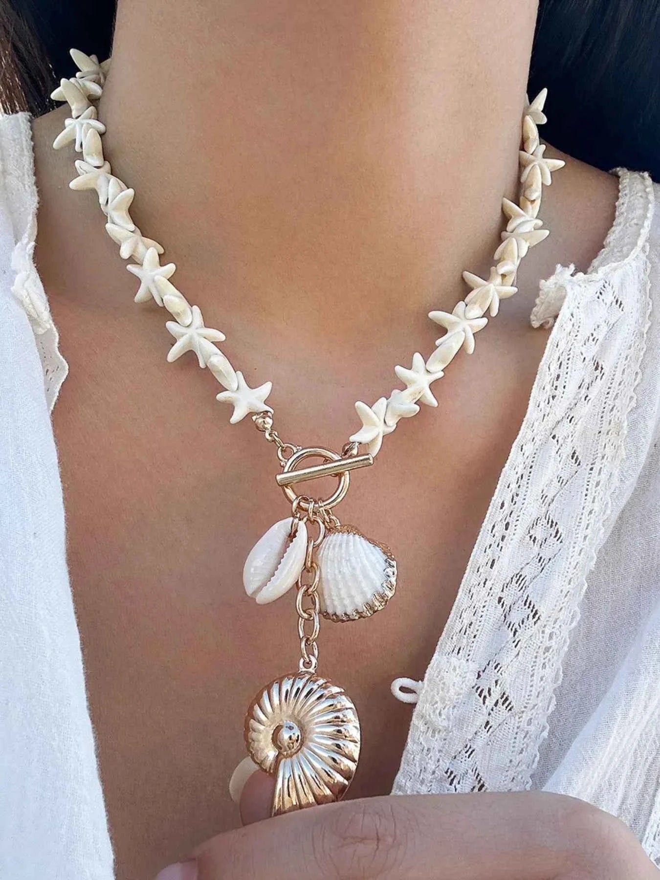Starfish Shell Pendant Necklace