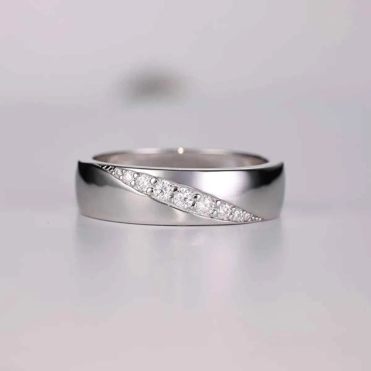 925 Sterling Silver Moissanite Ring