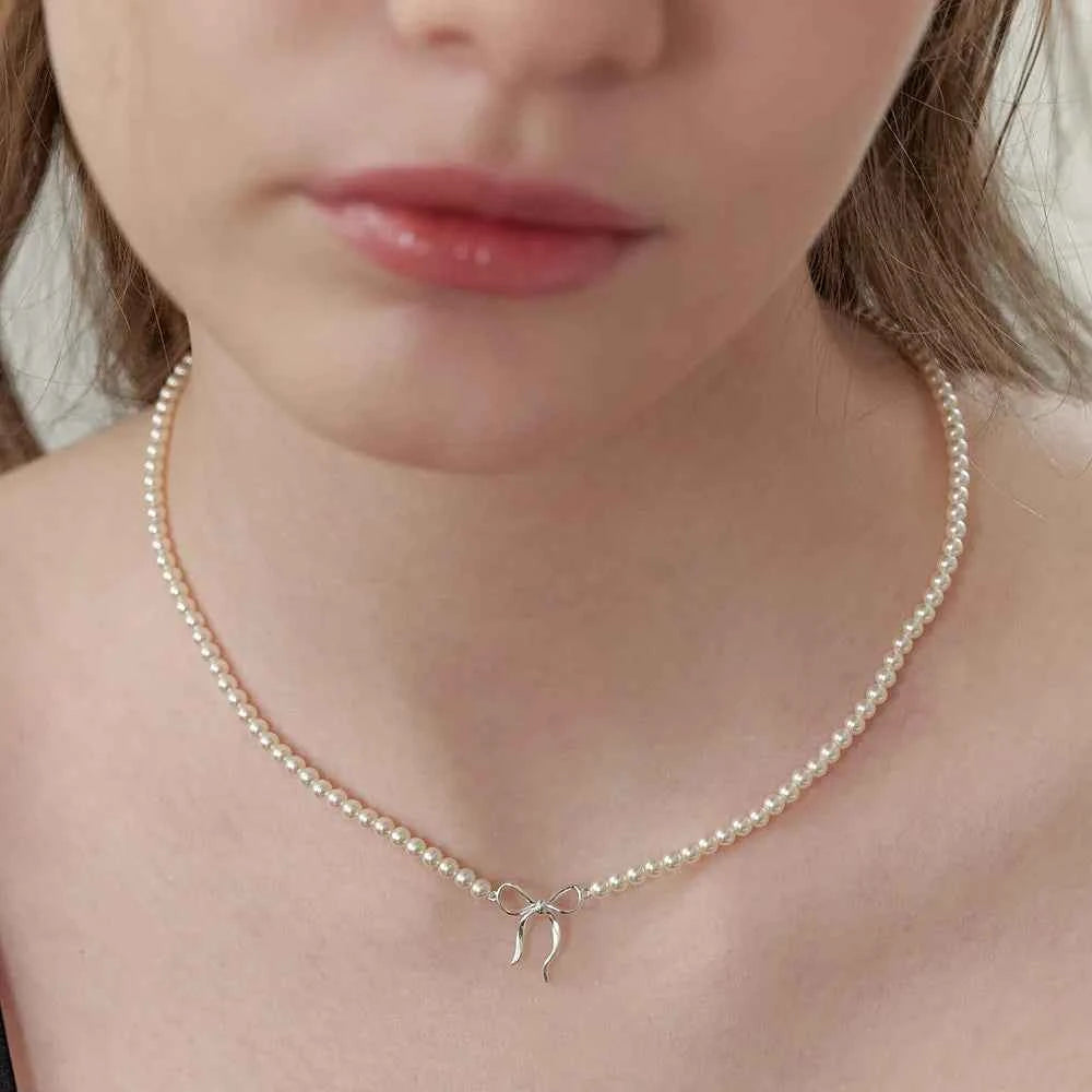 Copper Pearls Bow Necklace