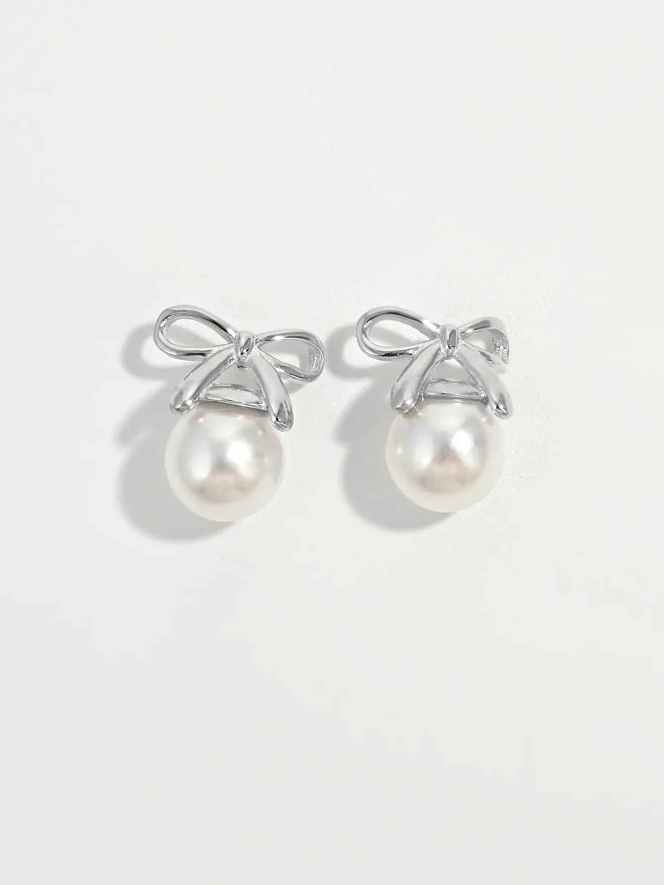 925 Sterling Silver Pearl Bow Earrings