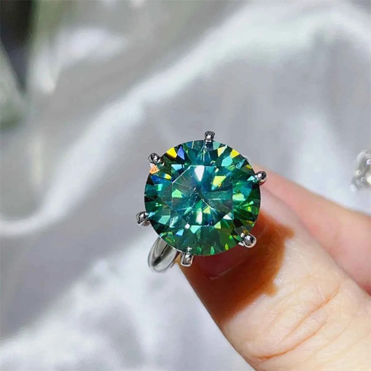 10 Carat Moissanite 925 Sterling Silver Ring