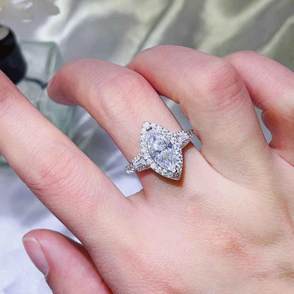 2 Carat Moissanite 925 Sterling Silver Ring