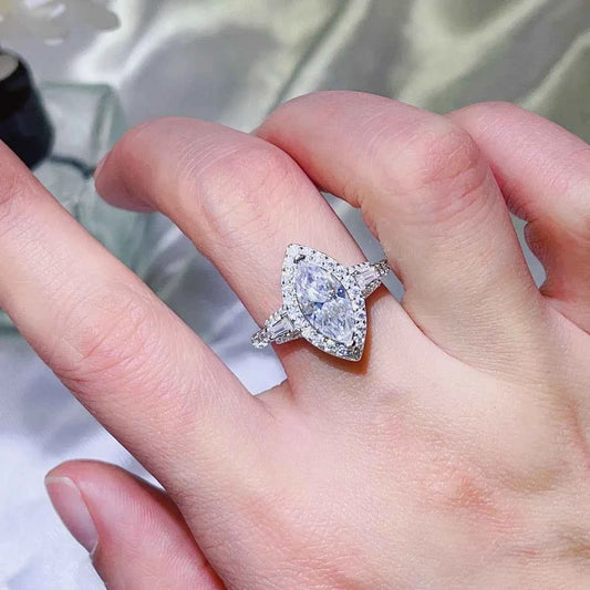 2 Carat Moissanite 925 Sterling Silver Ring