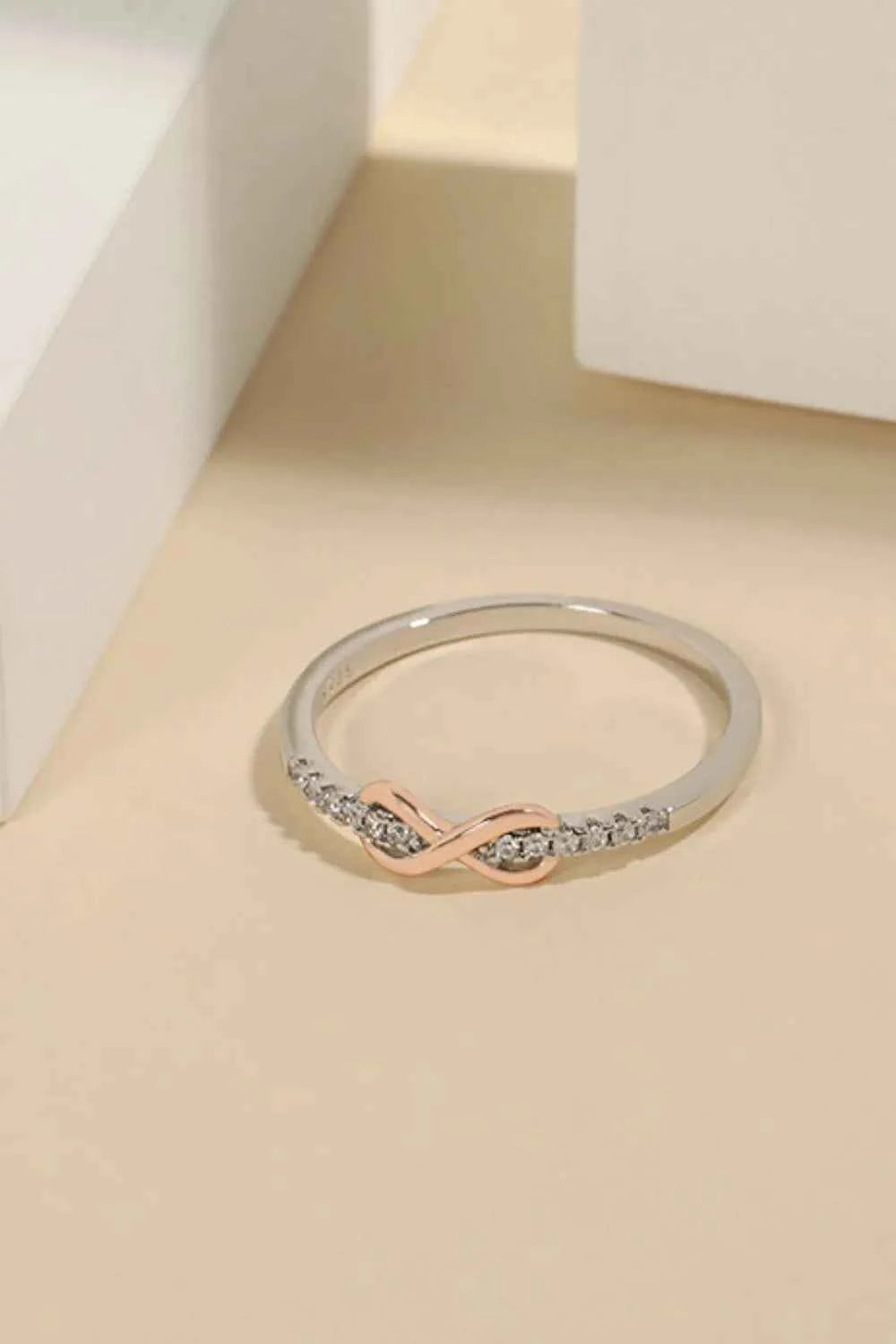 925 Sterling Silver Inlaid Zircon Infinity Symbol Ring