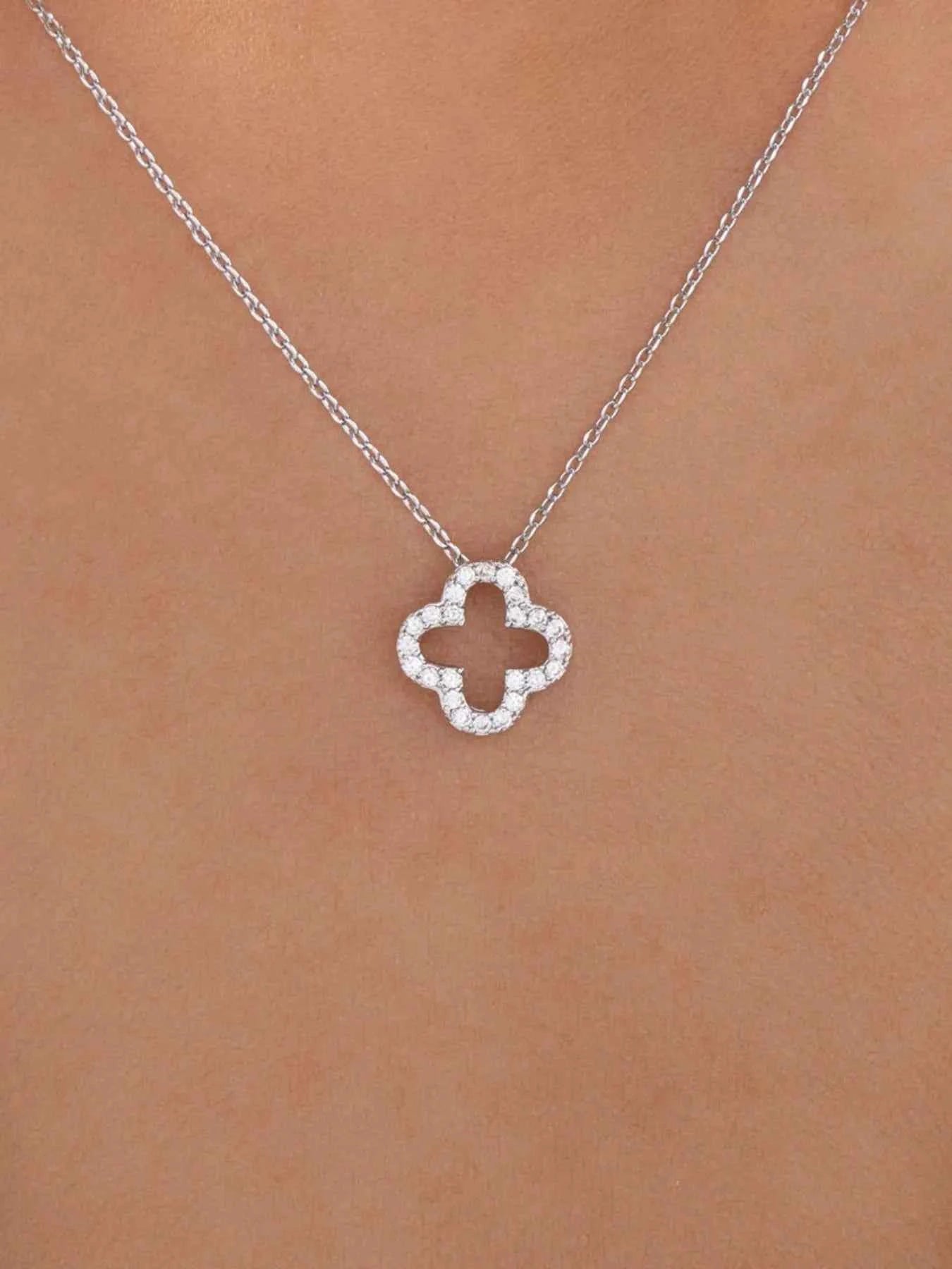 Inlaid Zircon Clover Pendant Necklace
