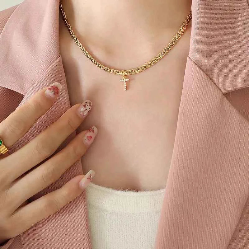 Brass Inlaid Zircon Letter Pendant Necklace