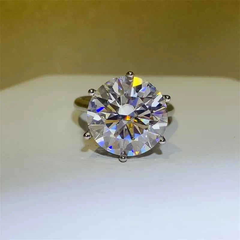 10 Carat Moissanite 925 Sterling Silver Ring