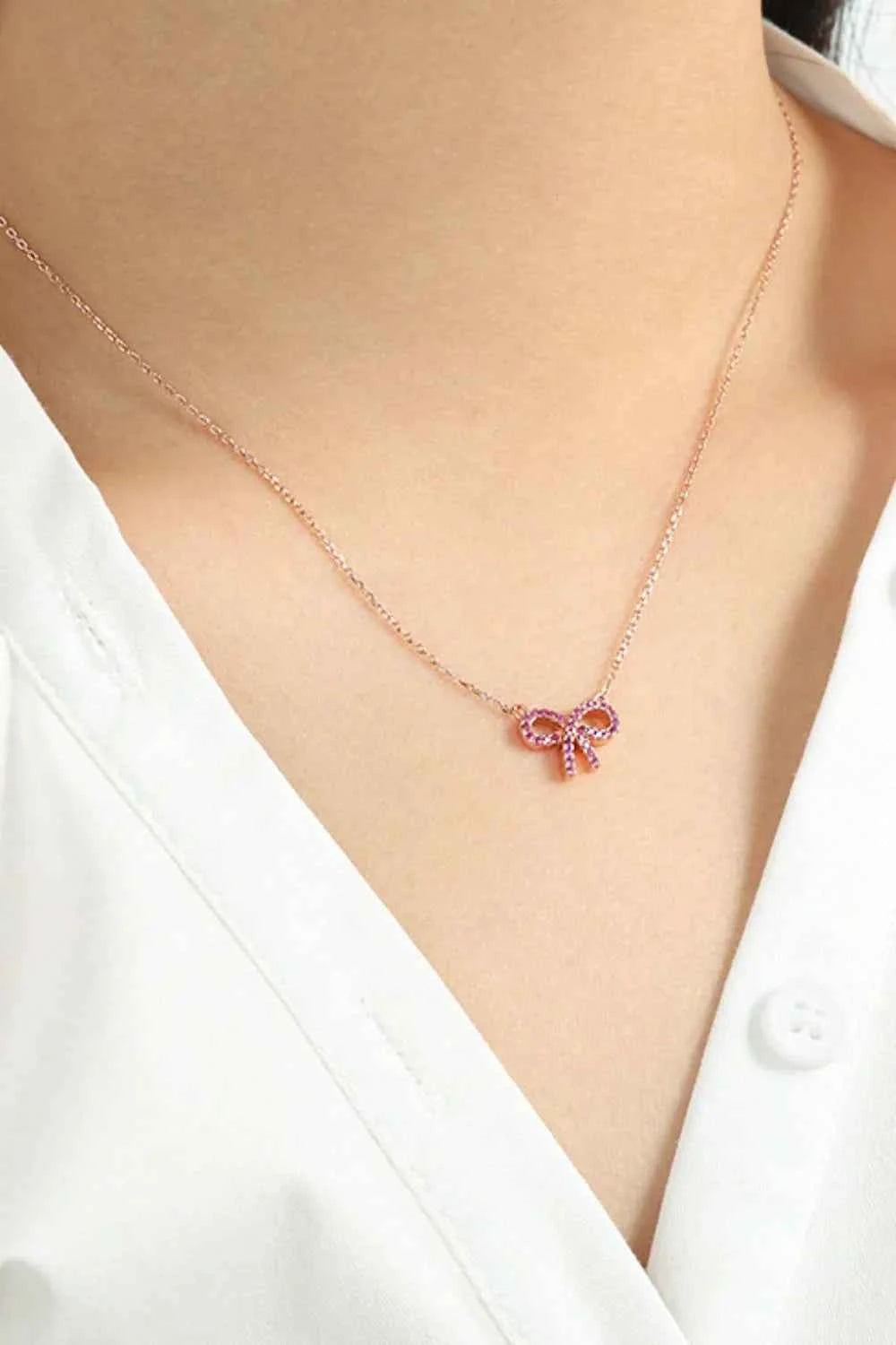 925 Sterling Silver Bow Necklace