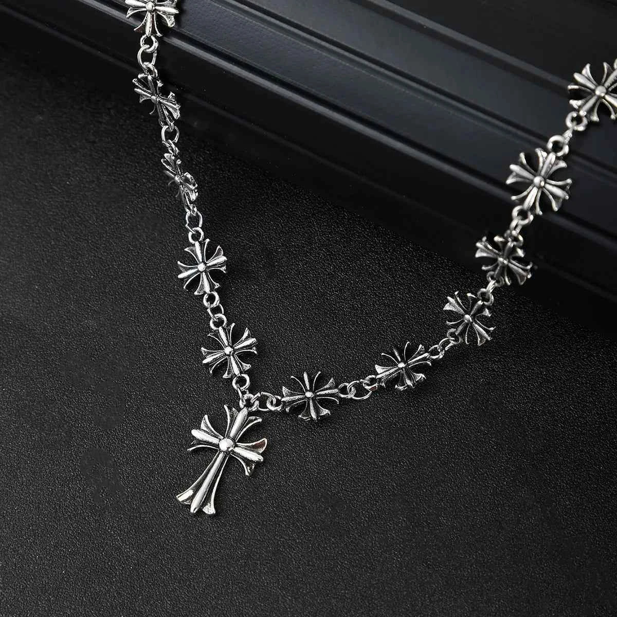 Cross Pendant Alloy Necklace