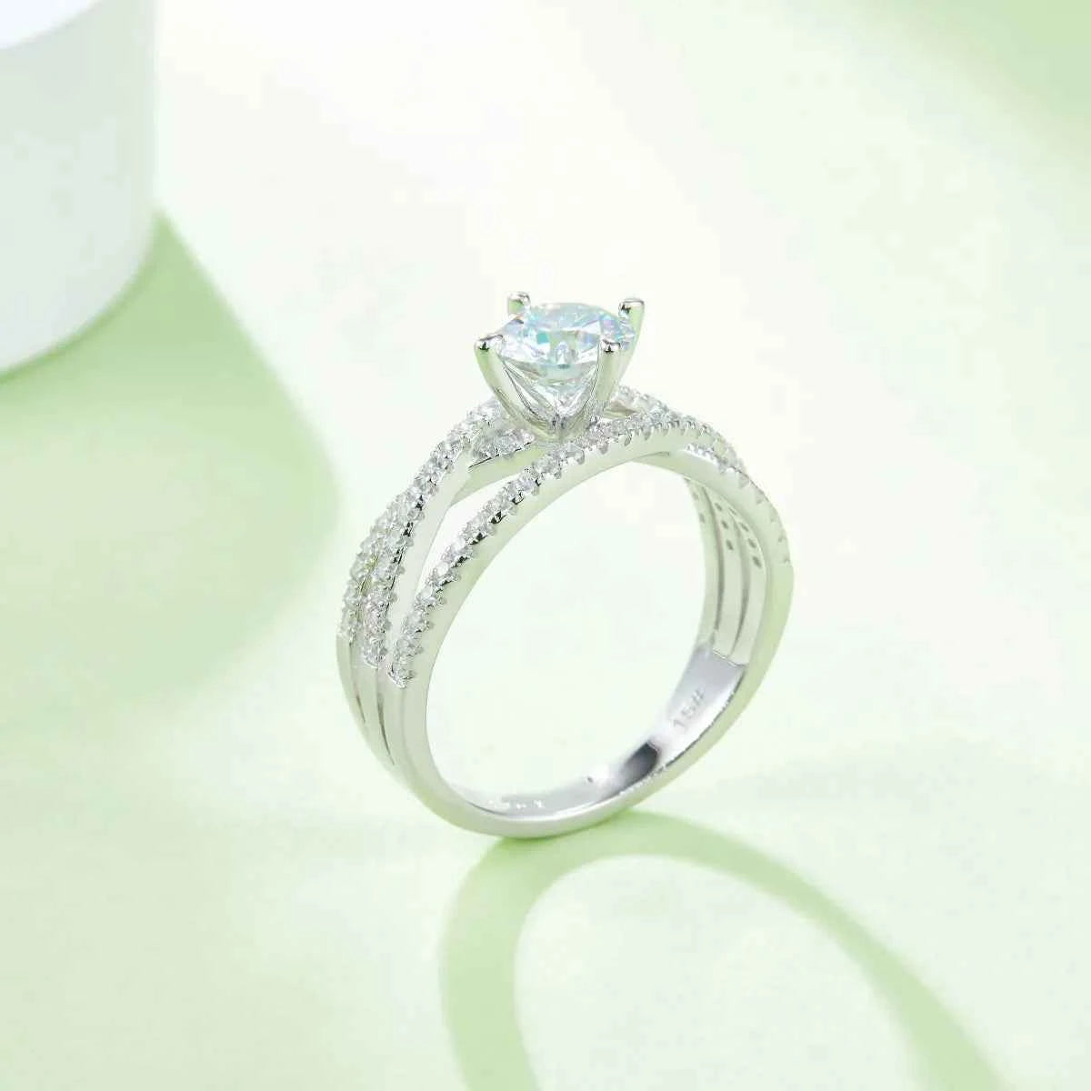 1 Carat Moissanite 925 Sterling Silver Ring