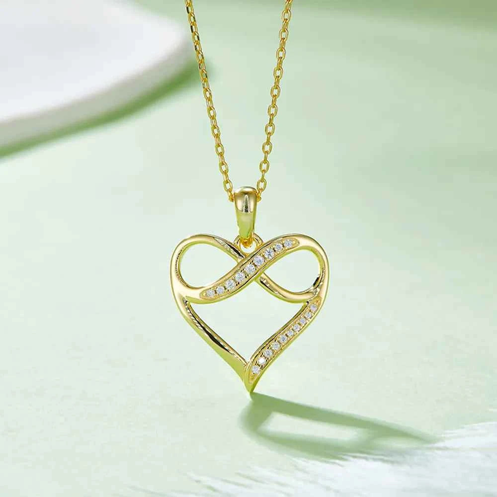 Moissanite 925 Sterling Silver Heart Necklace