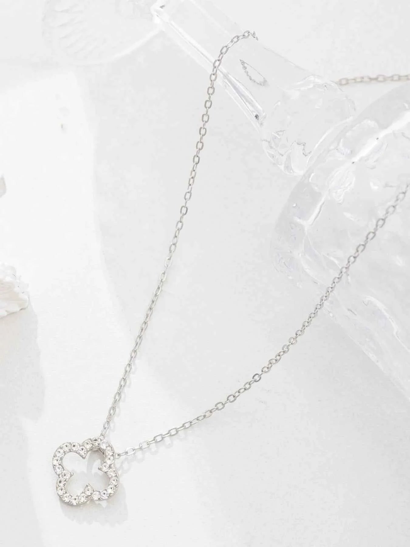 Inlaid Zircon Clover Pendant Necklace