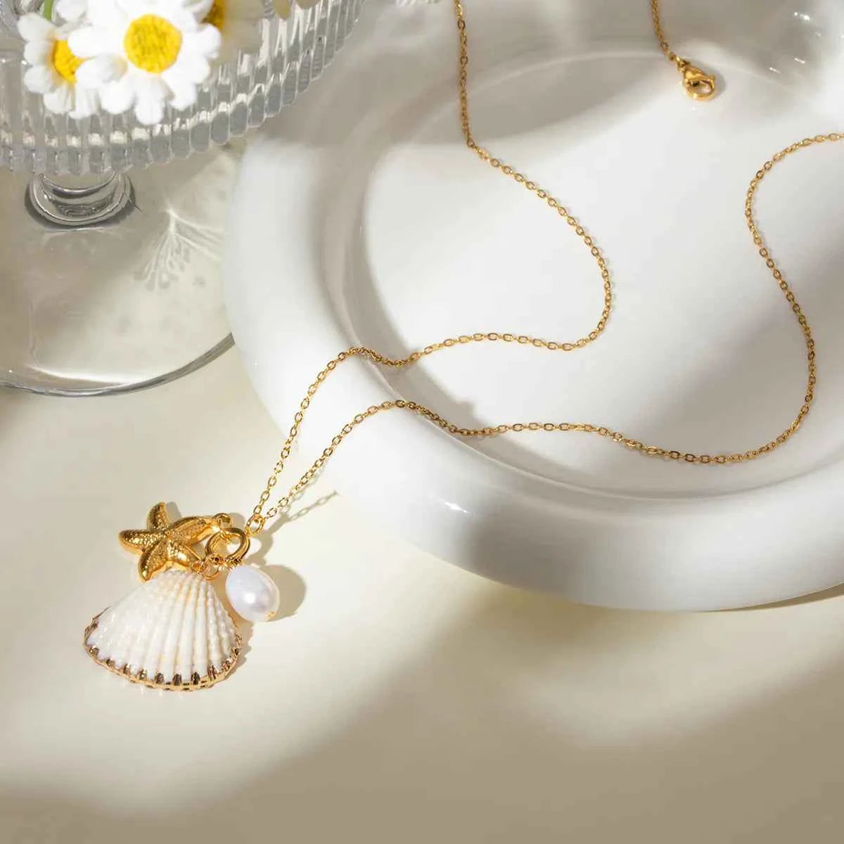 18K Gold-Plated Synthetic Pearl Shell Necklace