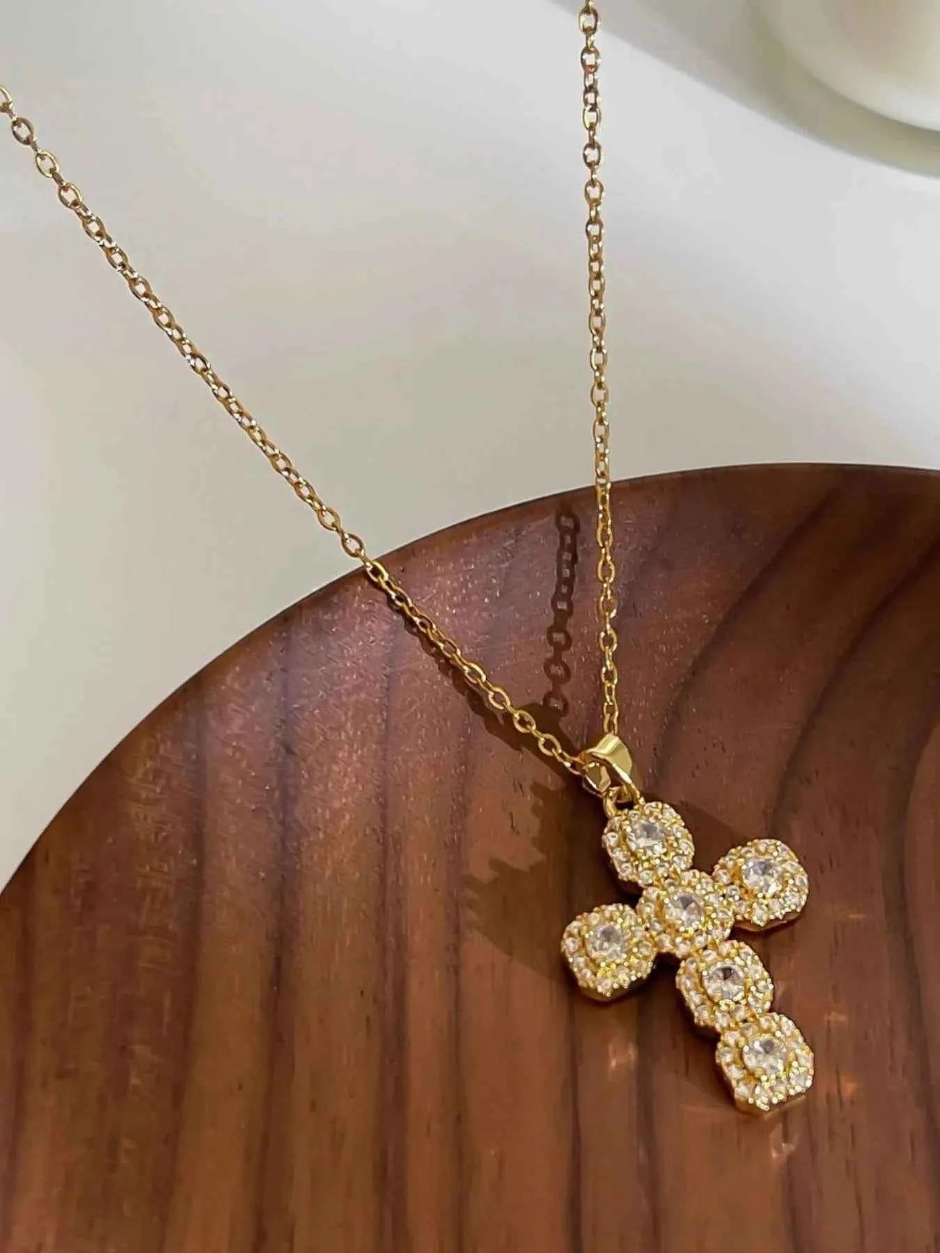 Stainless Steel Inlaid Zircon Cross Necklace