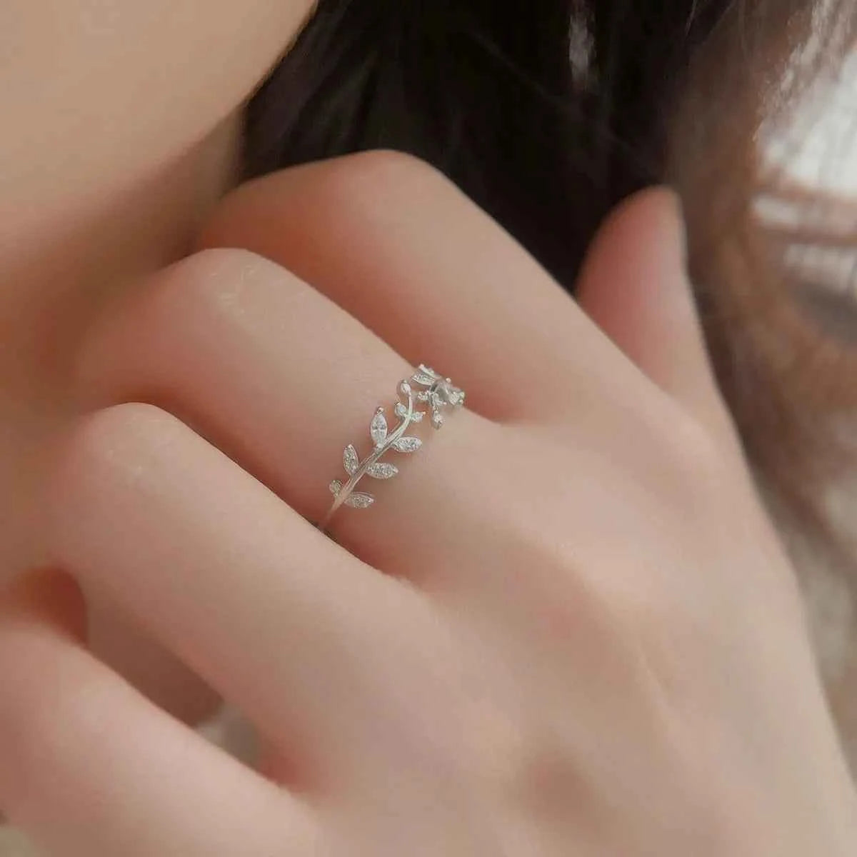 925 Sterling Silver Inland Zircon Open Ring