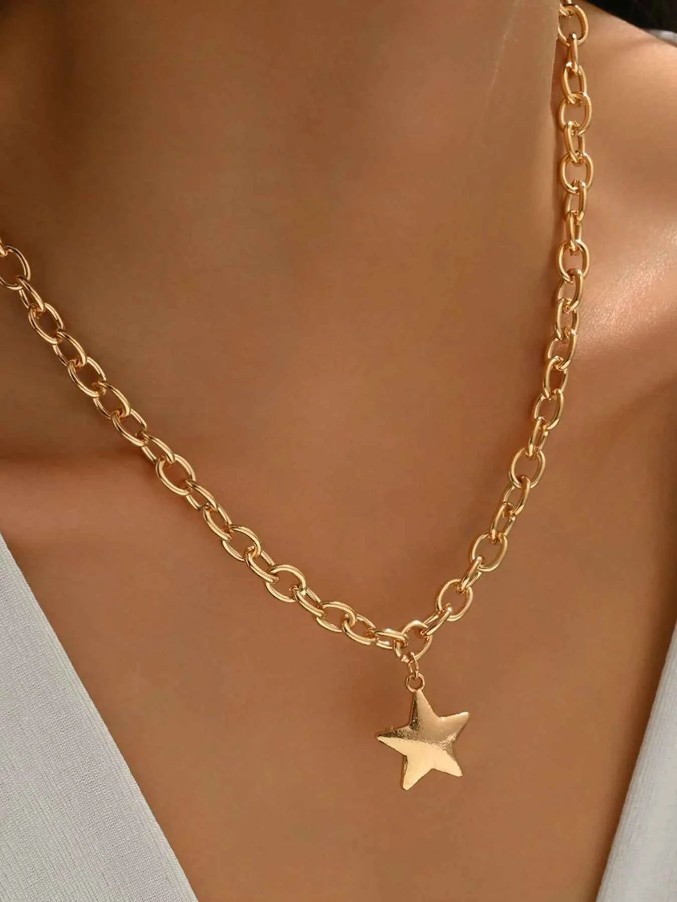 18K Gold-Plated Star Pendant Chain Necklace