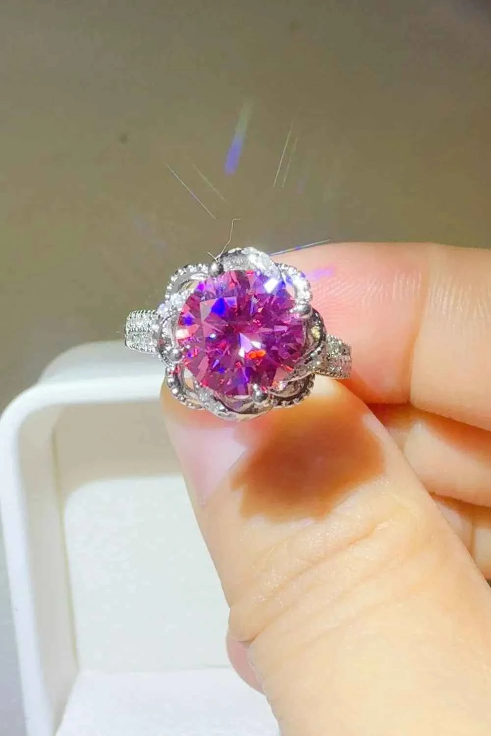 2 Carat Moissanite 925 Sterling Silver Flower Shaper Ring