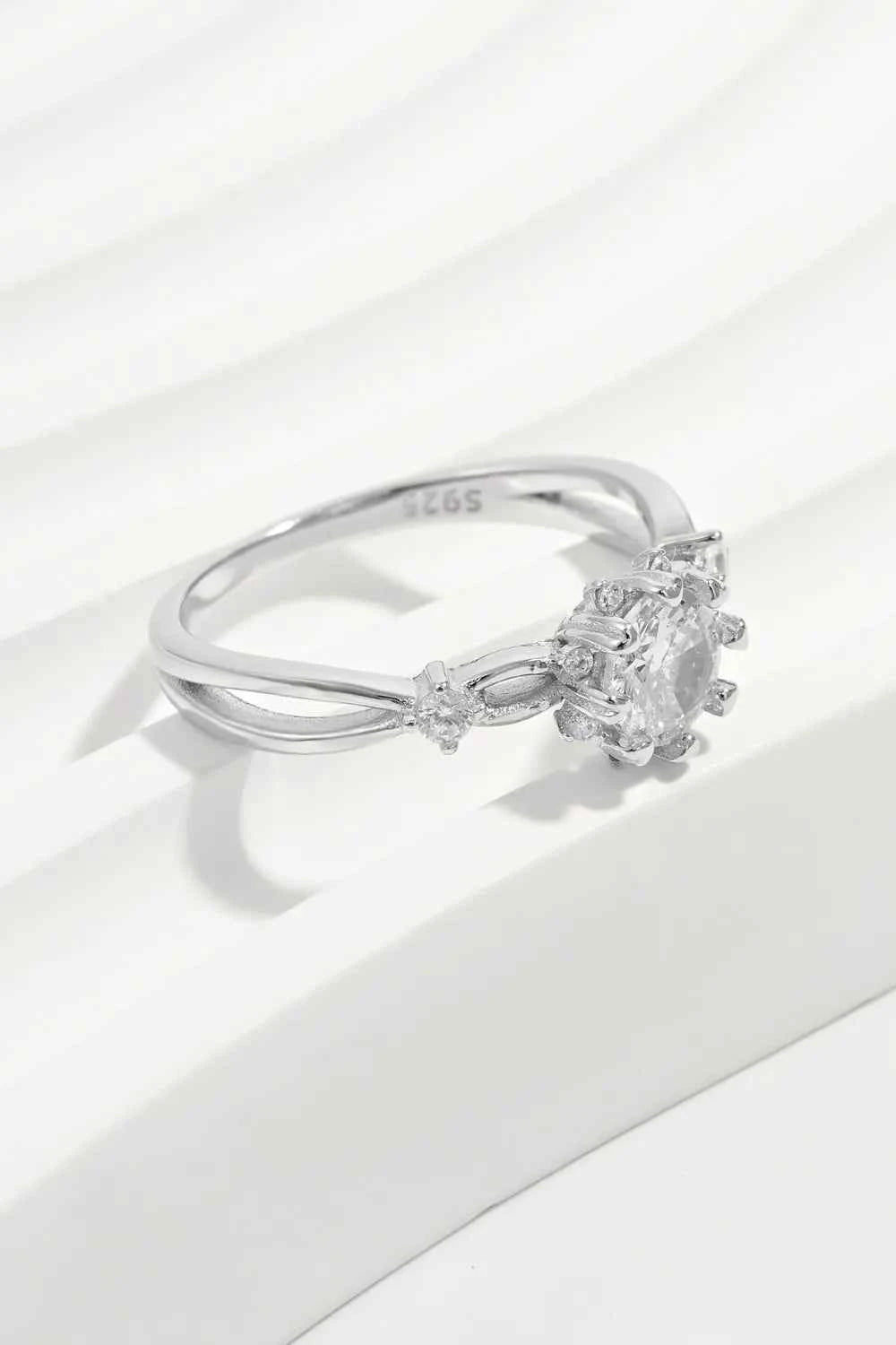 925 Sterling Silver Inlaid Zircon Ring