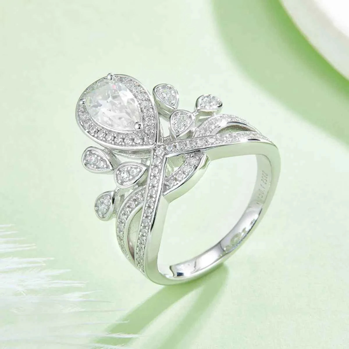 1 Carat Moissanite 925 Sterling Silver Ring