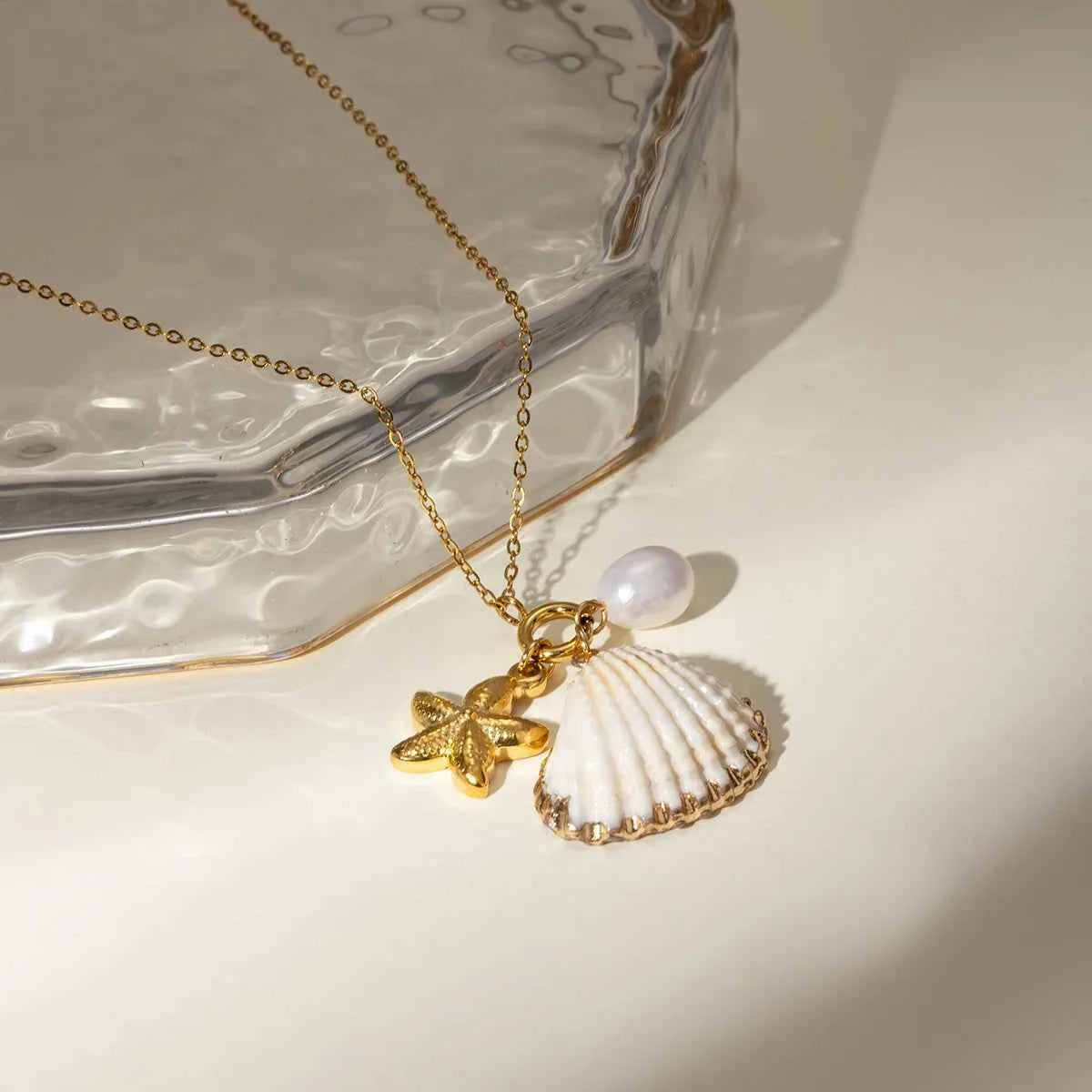 18K Gold-Plated Synthetic Pearl Shell Necklace